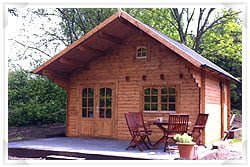 Bespoke garden building design